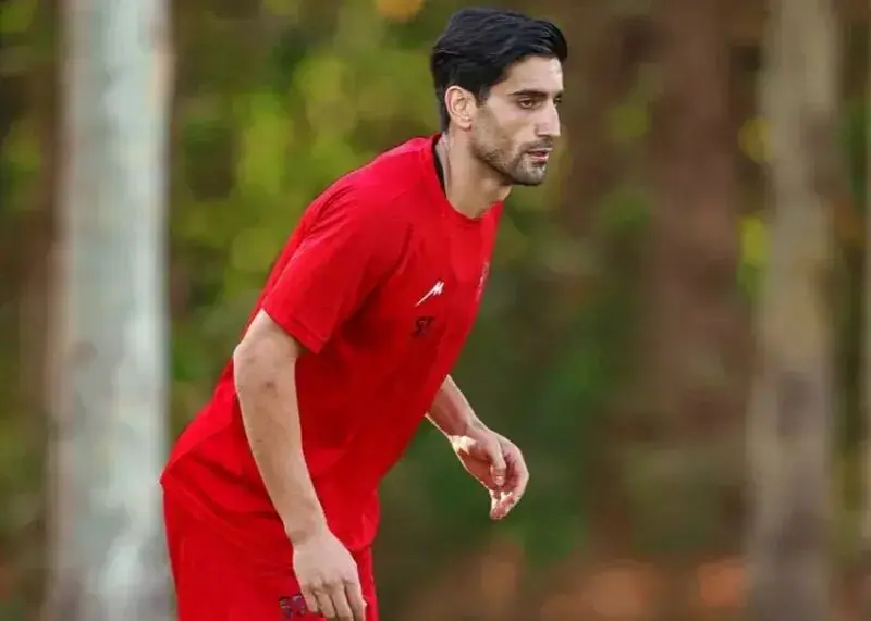 ستاره پرسپولیس به بازی با خیبر می‌رسد؟!