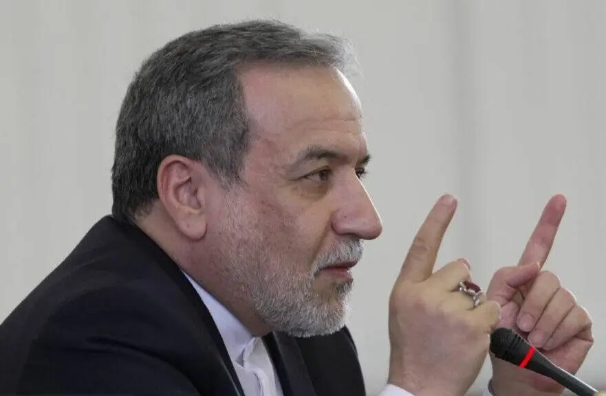  عراقچی: توافق با عمان نزدیک است/ این تفاهم به‌معنی بازگشایی تنگه هرمز نیست