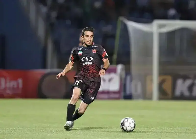 هافبک مغضوب پرسپولیس در دوراهی اصفهان و اهواز