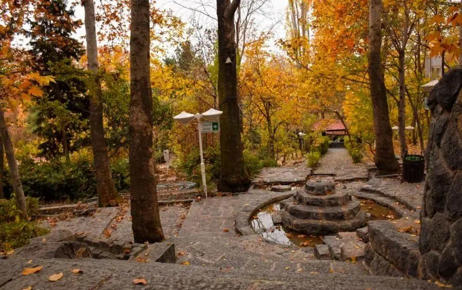 هفت مقصد جذاب برای تهران‌گردی پاییزی؛ از باغ‌های تاریخی تا طبیعت رنگارنگ