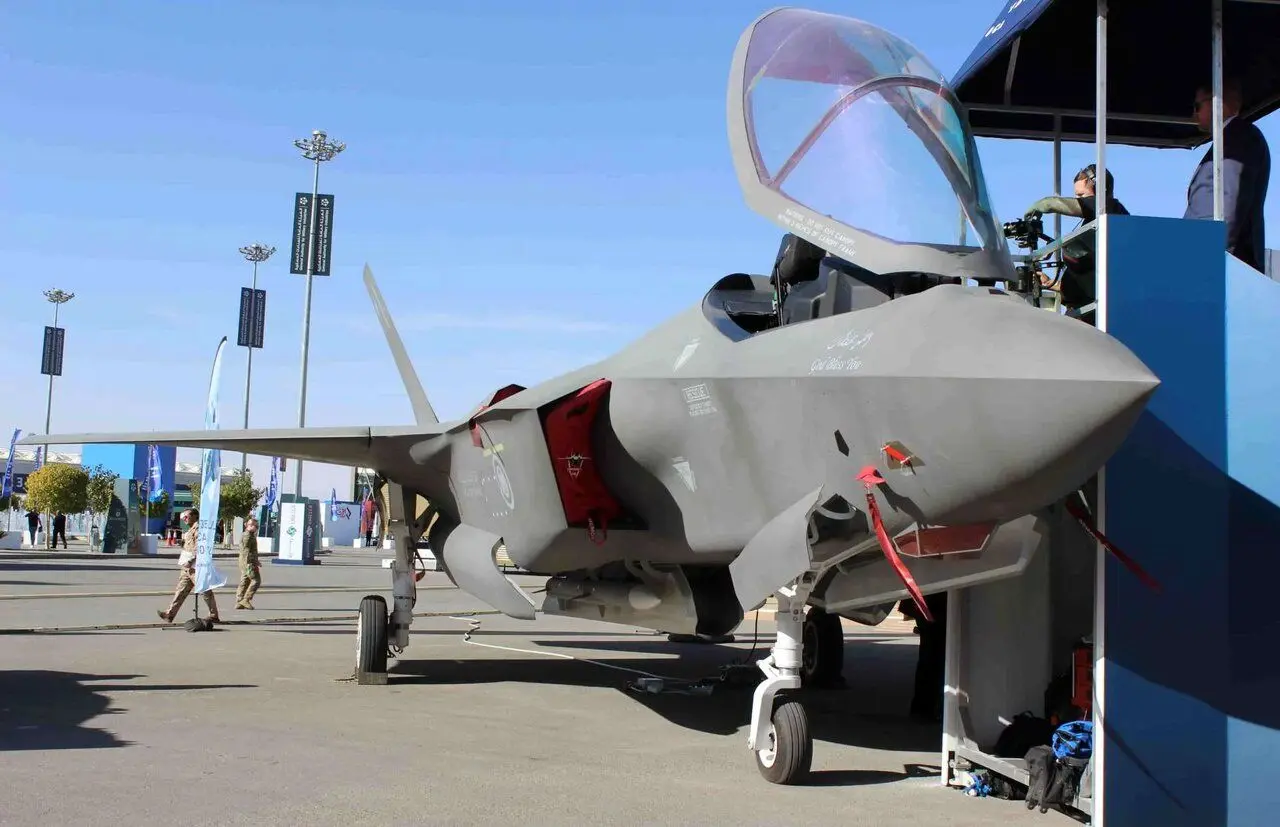  جنگنده «اف ۳۵» با نشان عربستان سعودی