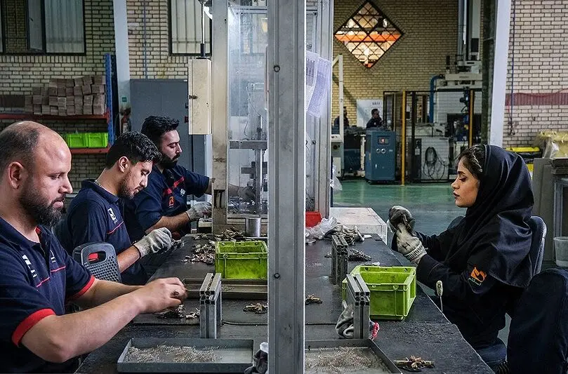 جزئیات تعطیلی کارگران بخش خصوصی در ایام تشییع رهبر شهید 
