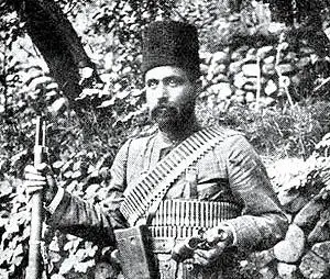 تصویر کمتر دیده شده از «یپرم خان»؛ مشروطه‌خواه ارمنی