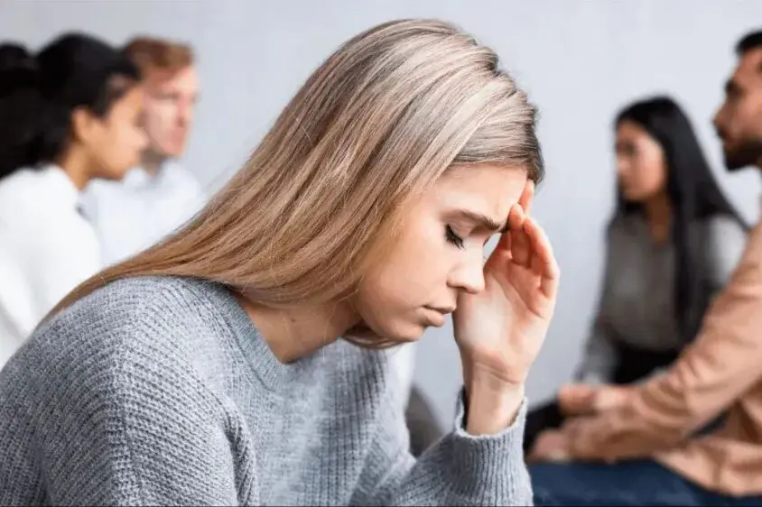نشانه های آزار روانی و راه های مقابله با آن