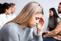نشانه های آزار روانی و راه های مقابله با آن