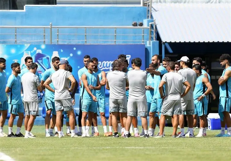 2 بازیکن استقلال بازی با استقلال خوزستان را از دست دادند