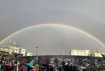 تصویری عجیب از آسمان تهران دقایقی پیش از تحویل سال