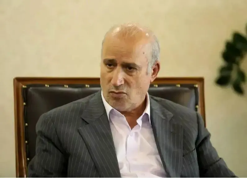 پلیس مهاجرت کانادا سراغ مهدی تاج رفت