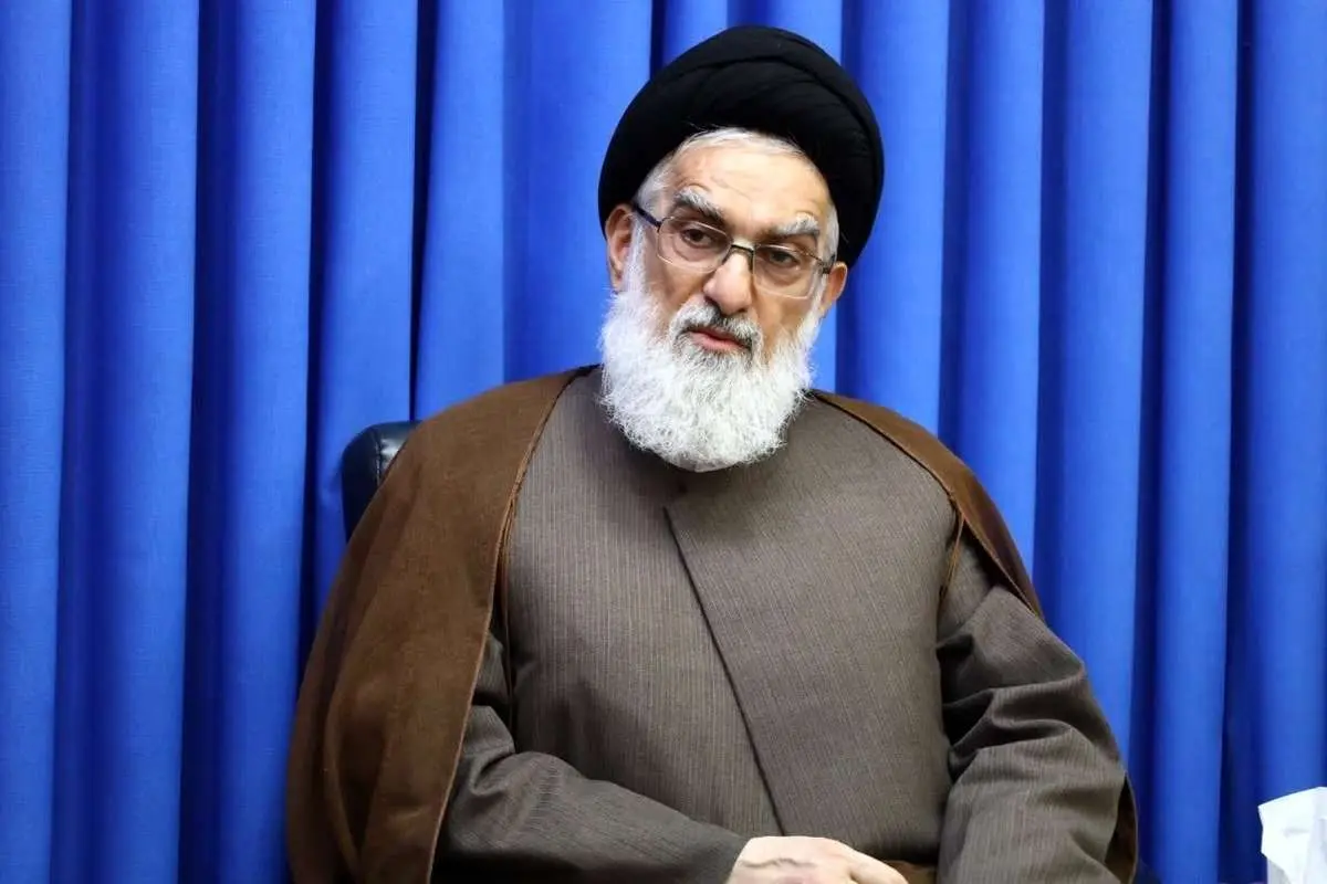 عضو مجلس خبرگان: اگر جلوی نوچههای دشمن گرفته نشود، تهدید آنها در نهایت محقق خواهد شد