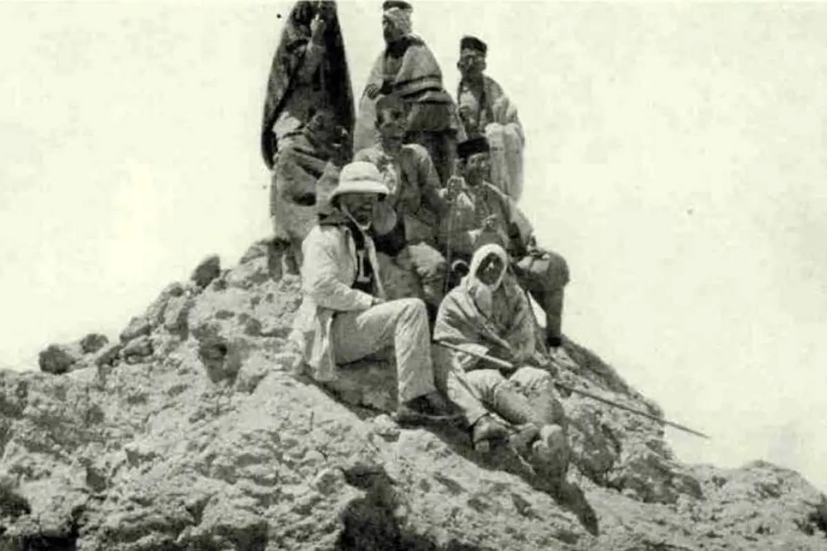 یک کیسه اشرفی برای صعود به دماوند