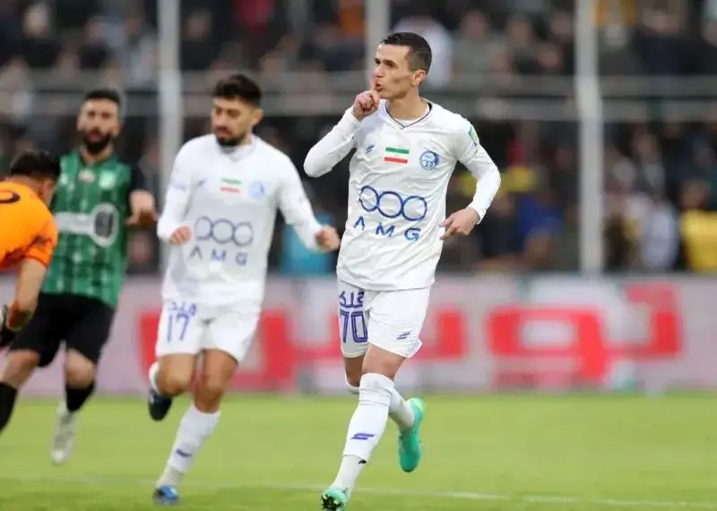 شکایت جنجالی خیبر علیه استقلال؛ ستاره‌های خارجی مجوز اشتغال ندارند!