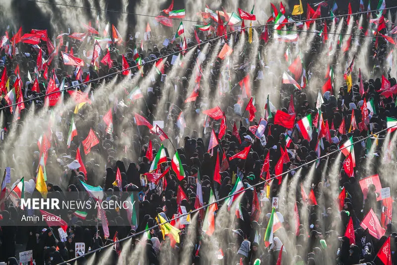 رهبر شهید ایران 8