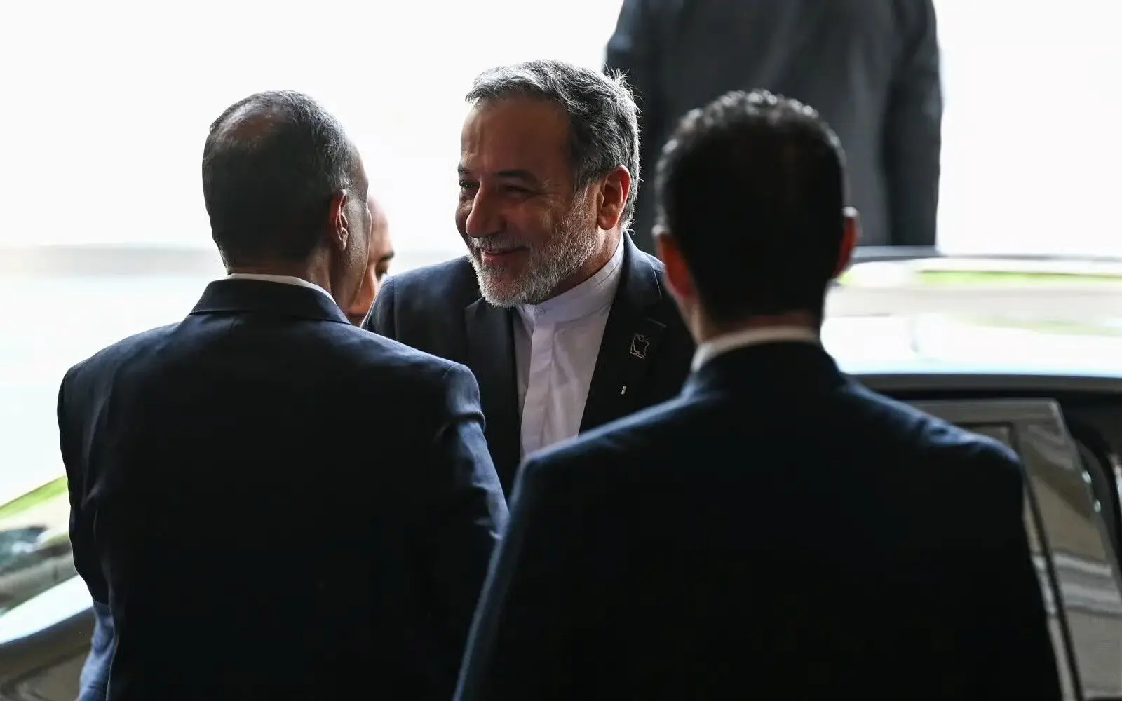 دماسنج حقوقی میز سوئیس