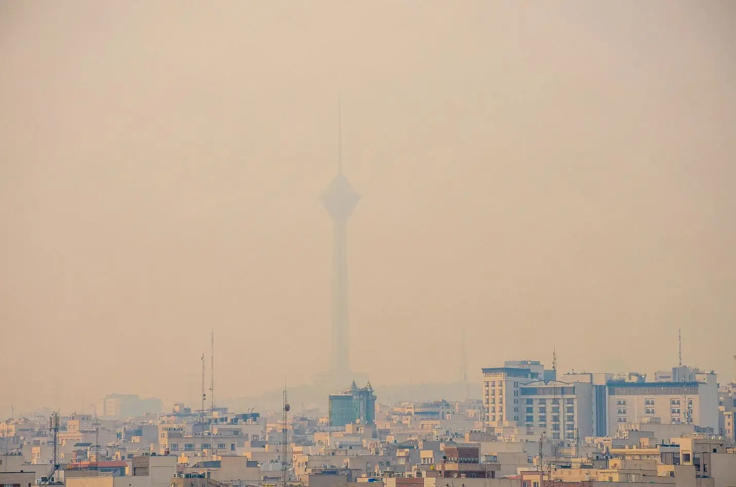 قمار سیاسی با سرنوشت ایران