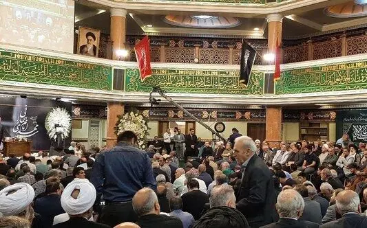 تصویر؛ محمد خاتمی، ناطق نوری و مهدی کروبی در یادبود امام جمارانی