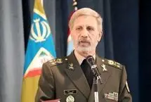 فرمانده کل ارتش: آماده‌تر از همیشه در برابر هرگونه تهدید و دشمنی می‌ایستیم