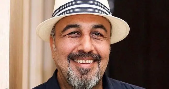 رضا عطاران با مار سفید به لس آنجلس می‌رود