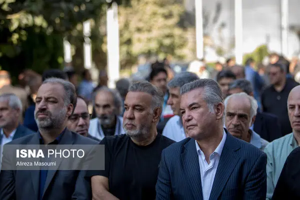 تصاویر؛ مراسم تشییع پیکر «اکبر کارگرجم»