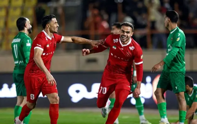 کدام ستاره پرسپولیس در دربی نیمکت‌نشین می‌شود؟