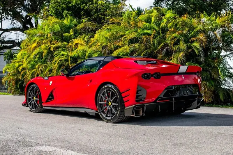 فراری ۸۱۲ کامپتیزیونه A