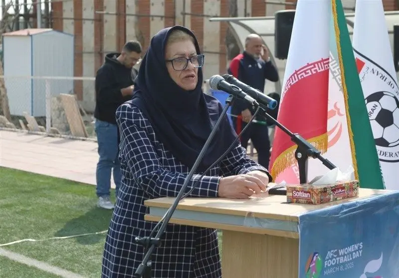 چه کسانی با ماندن سیدحسین در استقلال مخالفت کردند؟