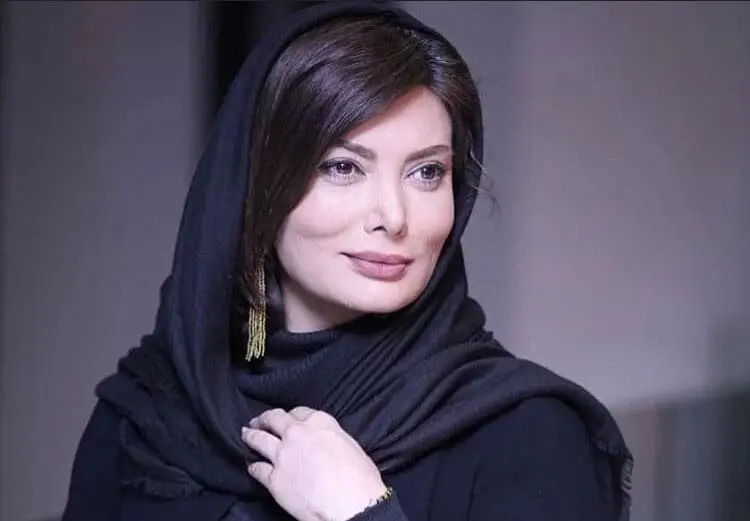 نگار فروزنده 17 ساله در اولین فیلم سینمایی‌اش