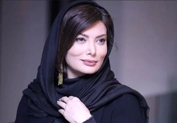 نگار فروزنده 17 ساله در اولین فیلم سینمایی‌اش