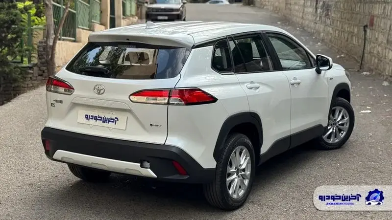 تویوتا کرولا کراس