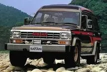 تصاویر؛ نیسان سافاری ۱۹۸۳؛ خودرویی که هنوز از پا ننشسته است!