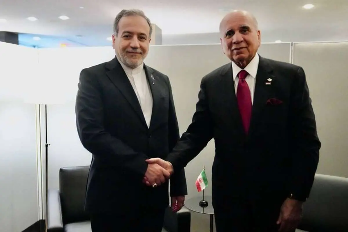 عراقچی در دیدار با فواد حسین: بازگشت امنیت به تنگه هرمز مستلزم توقف اقدامات آمریکا است