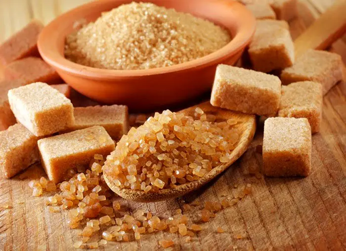 مصرف شکر قهوه‌ای برای مبتلایان به دیابت محدودیت دارد