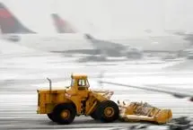 بارش برف شدید پروازها در آمریکا را مختل کرد