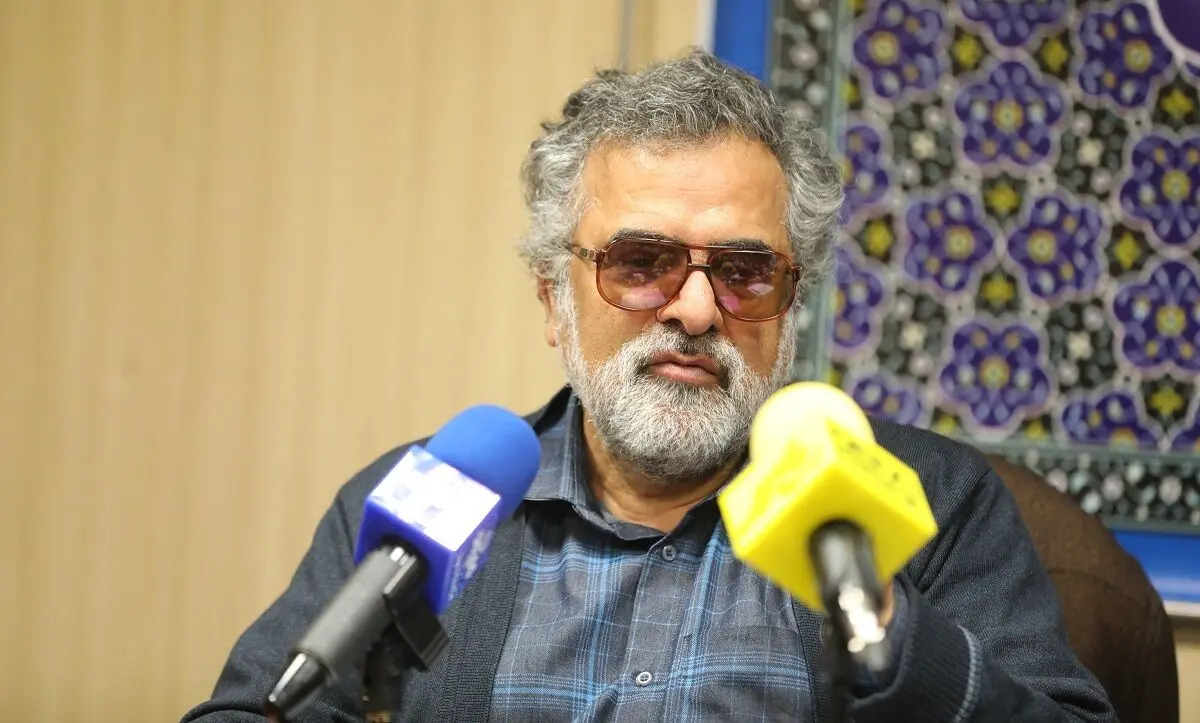 استقبال مشاور هنری احمدی‌نژاد از طرح مقابله با نفوذ