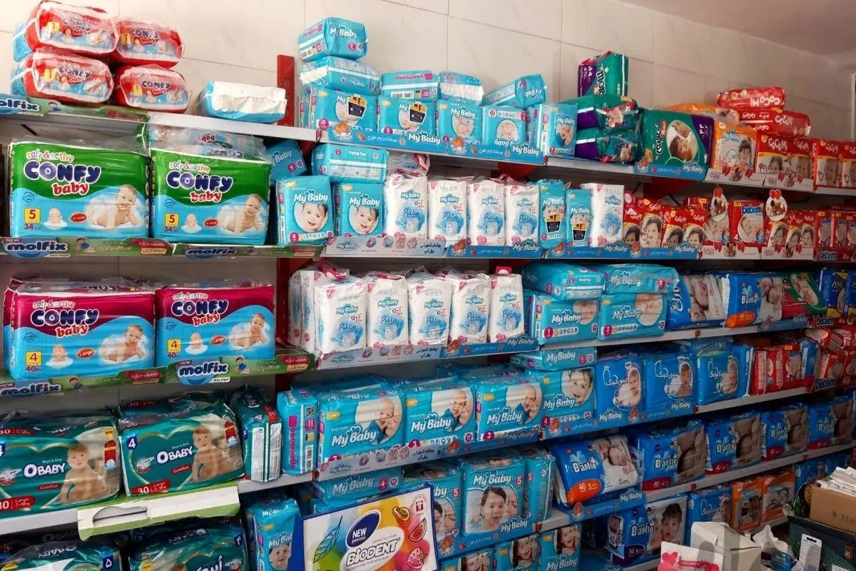 سه بار گرانی در یک یکسال؛ ردپای دلار در جهش قیمت پوشک نوزادان!
