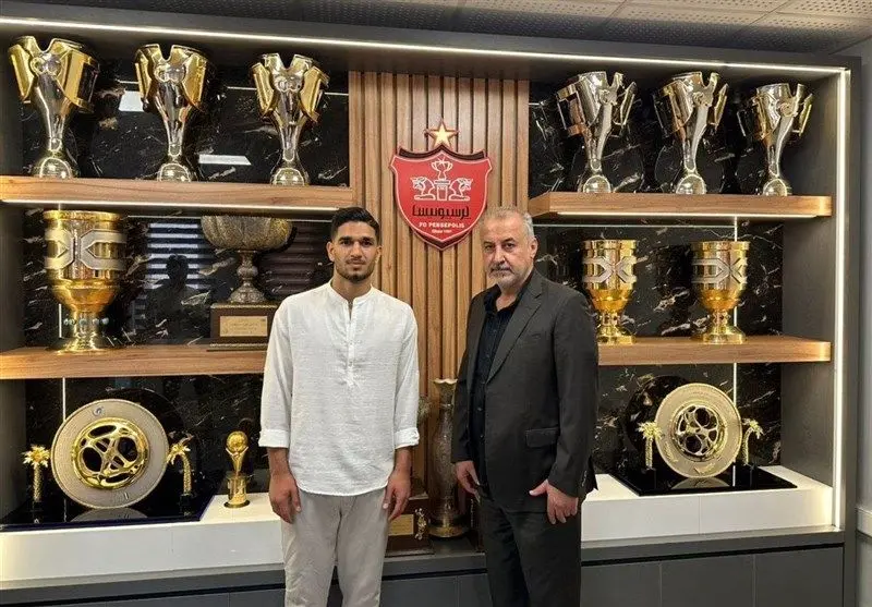 تمدید قرارداد یک بازیکن جوان با پرسپولیس

