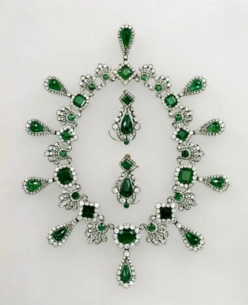 موزه لوور فرانسه