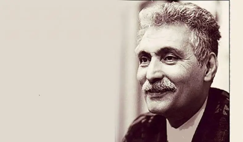 تو به من خندیدی /  و نمی‌دانستی / من به چه دلهره از باغچه همسایه/ سیب را دزدیدم