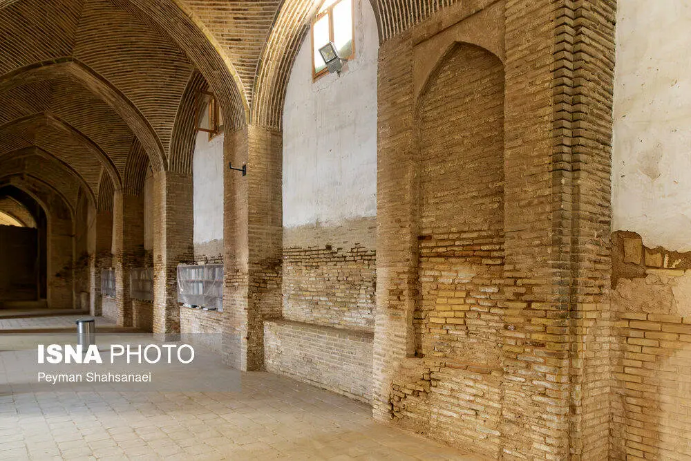 تصاویر؛ فرونشست در مسجد جامع اصفهان 15