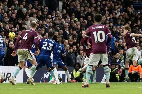 ببینید؛ خلاصه بازی چلسی 1 - برنلی 1