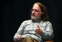 اشتریان استاد دانشگاه تهران: هدف امریکا تخریب ایران است؛ باید به هرقیمتی تنگه هرمز را در اختیار بگیریم