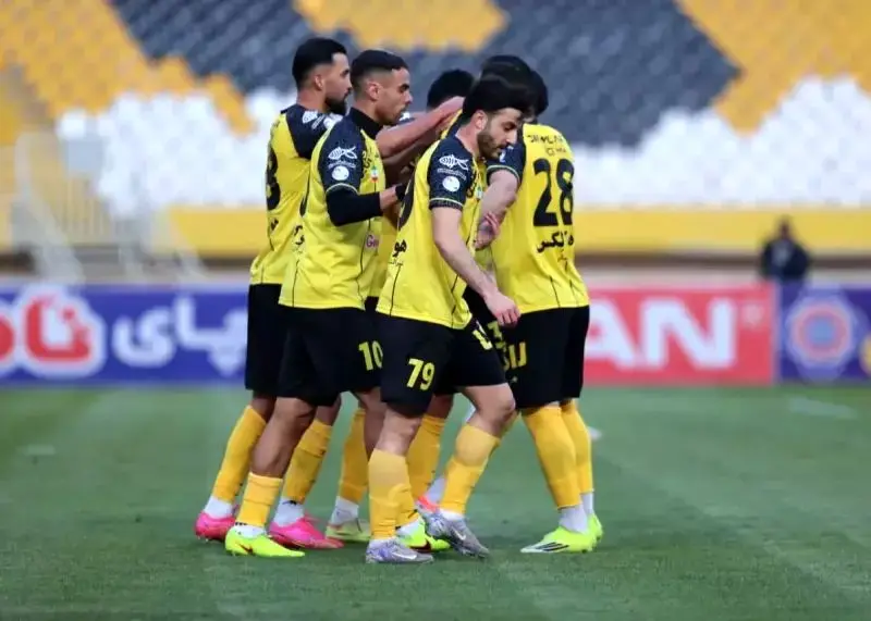 برد ۱-۰ سپاهان مقابل خیبر؛ محبی خیال طلایی‌پوشان را راحت کرد