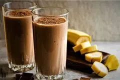طرز تهیه اسموتی شکلاتی بدون شکر!

