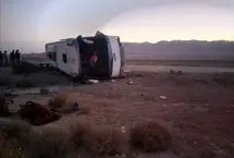 واژگونی یک دستگاه اتوبوس در جاده مهریز؛ 28 مصدوم 