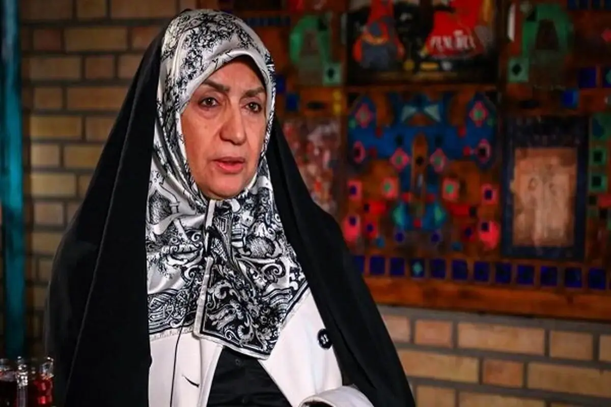 خطر از دست دادن شغل زنان را وادار به سکوت می‌کند/ دخترهایی که شغل و درآمد داشته باشند بیشتر برای ازدواج انتخاب می‌شوند / کارفرمایان به دلیل صف انتظار زنان، حقوق کمتری می‌دهند