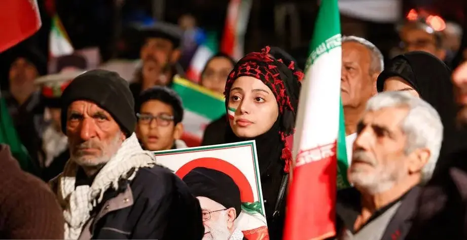 تجمع مردمی در اصفهان