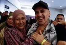  اسیر فلسطینی پس از ۲۴ سال زندان، کنافه خورد