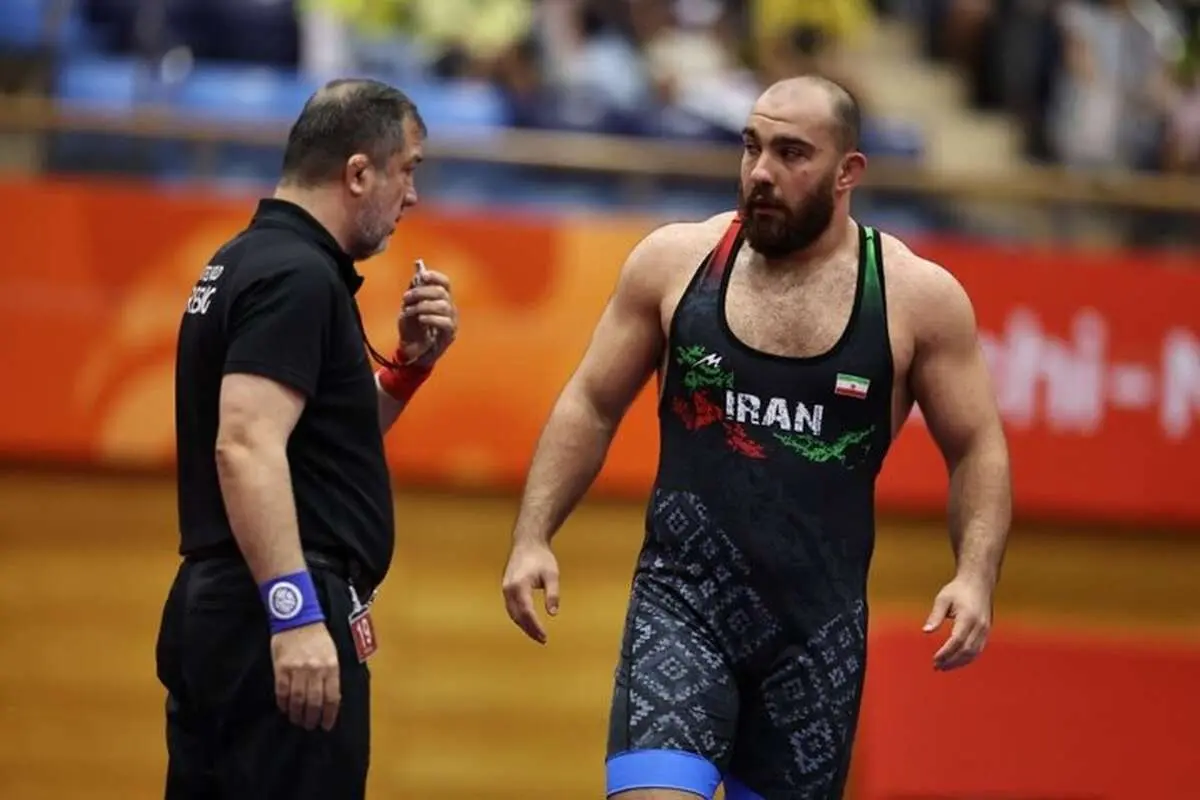 ۲ فینالیست کشتی آزاد در ۳ وزن اول؛ فرار زارع از باخت در ناگویا

