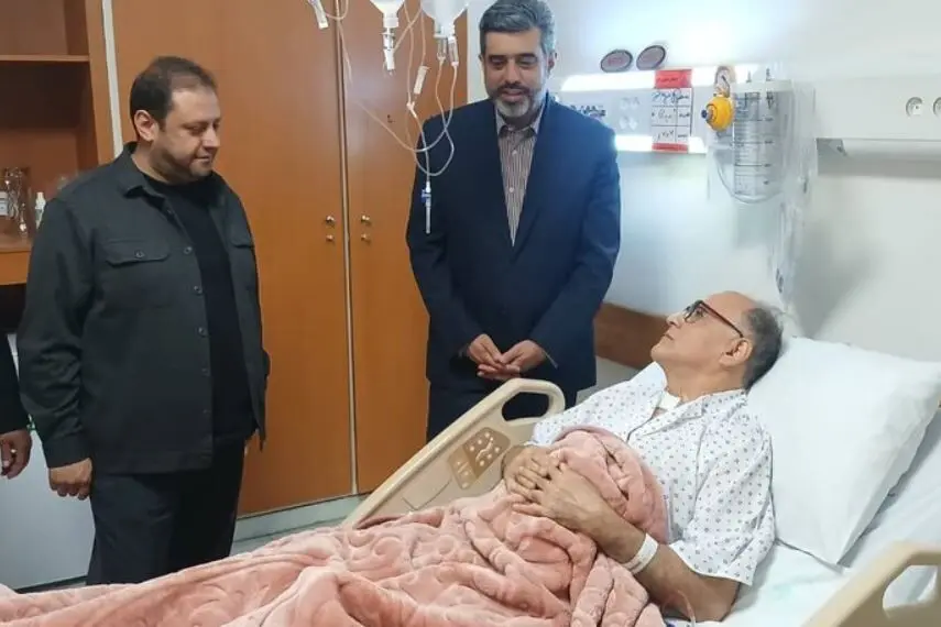 نصیر حیدریان، رهبر ارکستر سمفونیک تهران در بیمارستان بستری شد