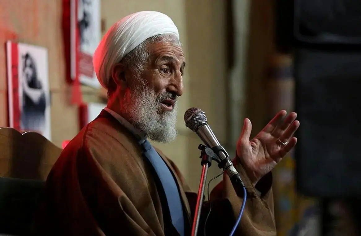 مشاور قالیباف، کاظم صدیقی را «امام جمعه سابق» خواند
