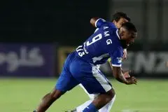 علت نیمکت‌نشینی نازون مقابل الوصل چه بود؟